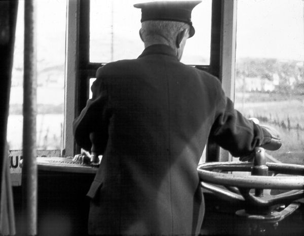 [tram driver]