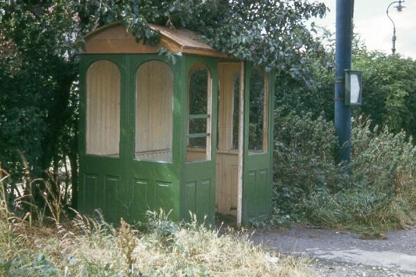 [shelter at tram-stop]