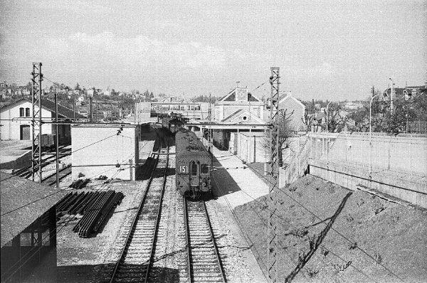 [Robinson, passenger platforms]